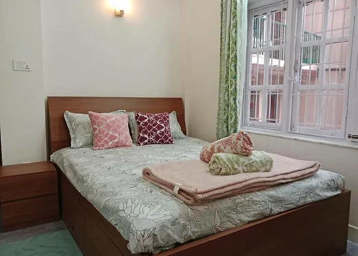 Stupas, Temples And Coffee 2br Flat In * Kathmandu